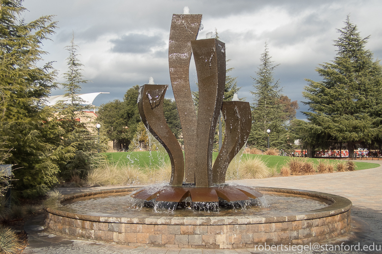 stanford fountains